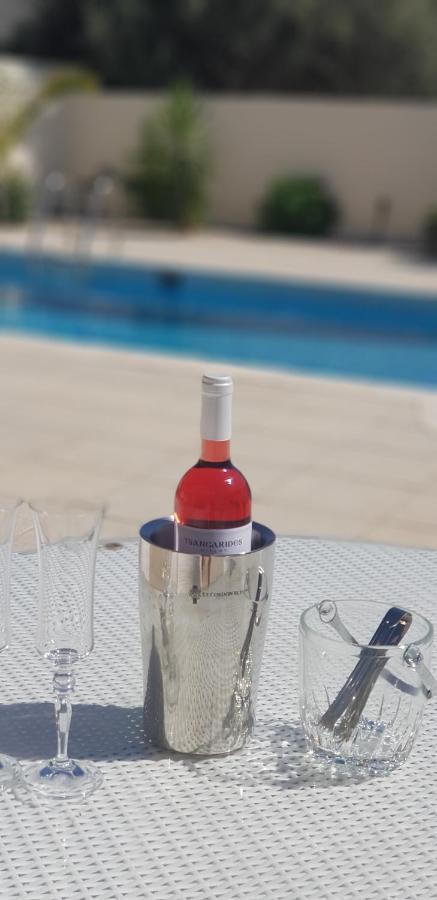 Rossa Βίλα Πισσούρι